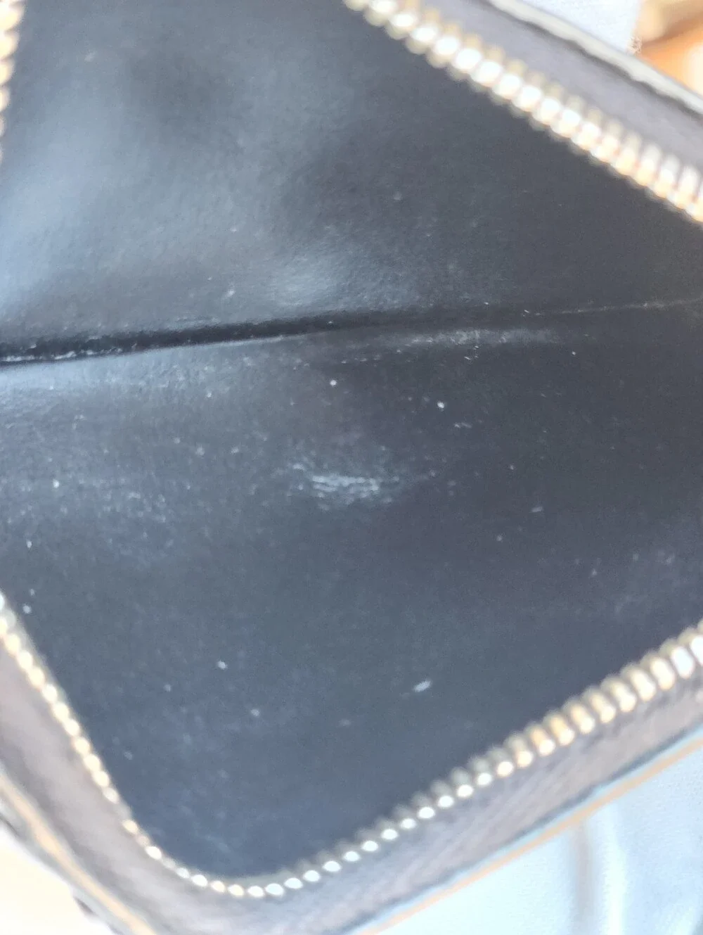 Celine Zipped Compact Card Holder In Grained Calfskin W/ Box
